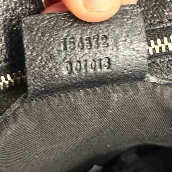 GUCCI oversized signature monogram canvas hobo tote bag - Picture 11 of 16